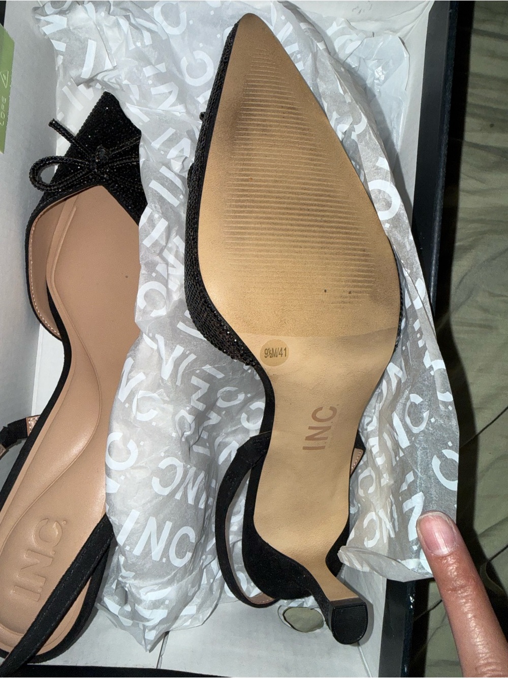 INC International Concepts Black Pointed Slingback Heels with Bow Accent - Picture 4 of 8